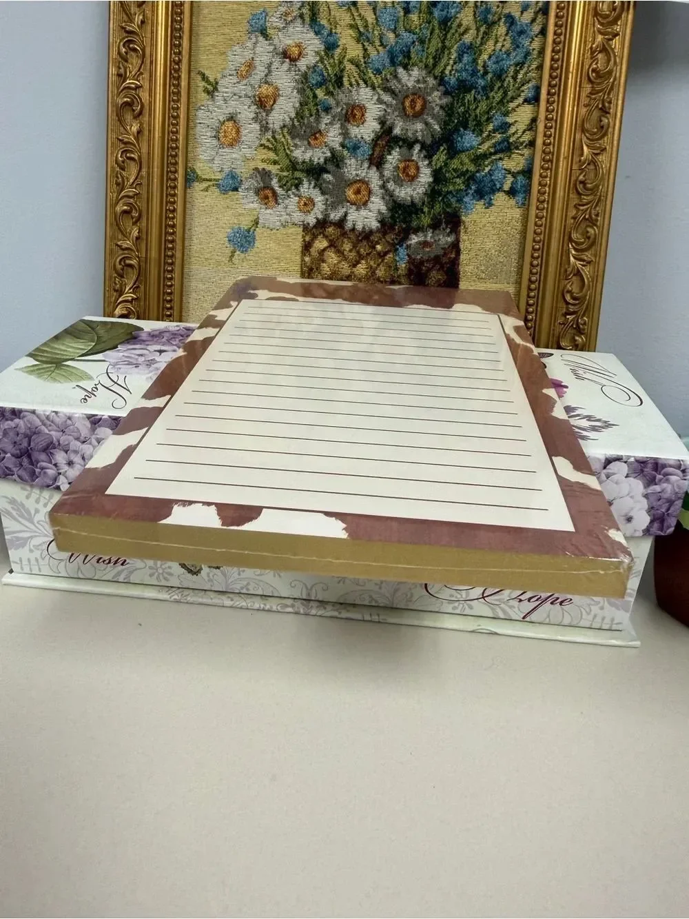 Lady JAYNE Brown White Cow’s Hide Gold Tone Guilded Pages Lined Notepad